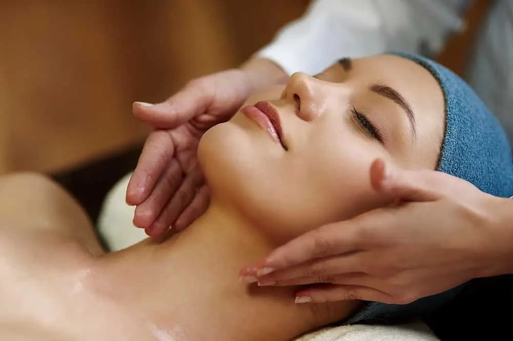 Facial honolulu: Customized Skincare Solutions at Kaia Spa