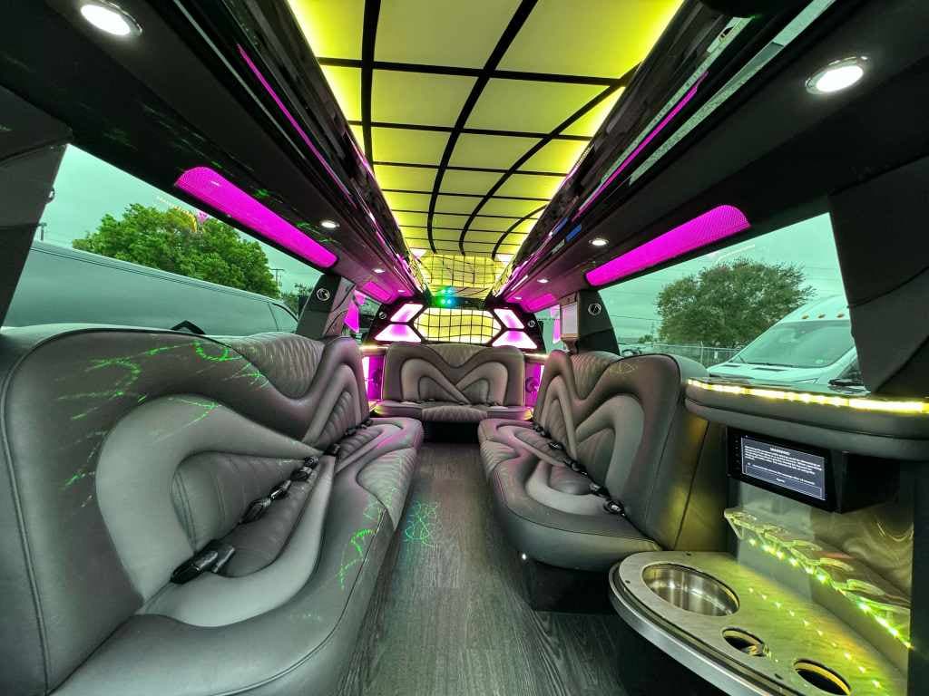 Miami Limo | Executive & Event Travel by VIP Miami Limo Service