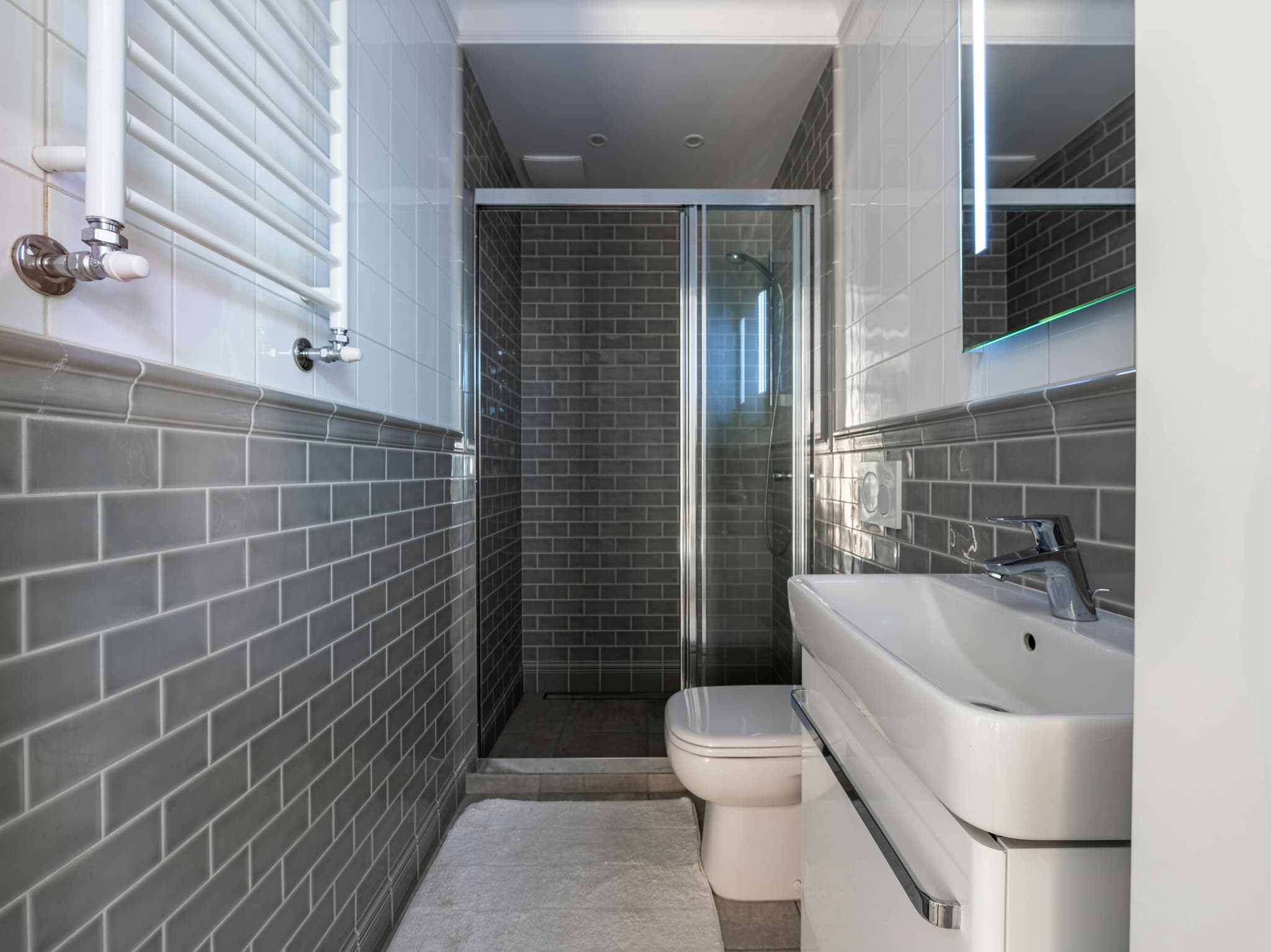 Expert Bath Reconstruction for Modern Homes | Builders Squad Ltd