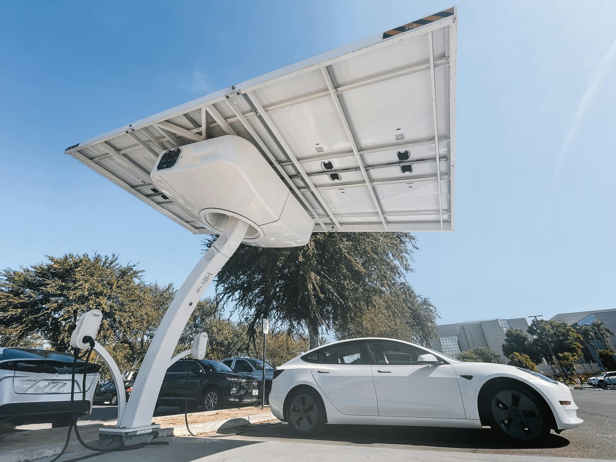 Certified EV Charging Station Contractors for Business Charging