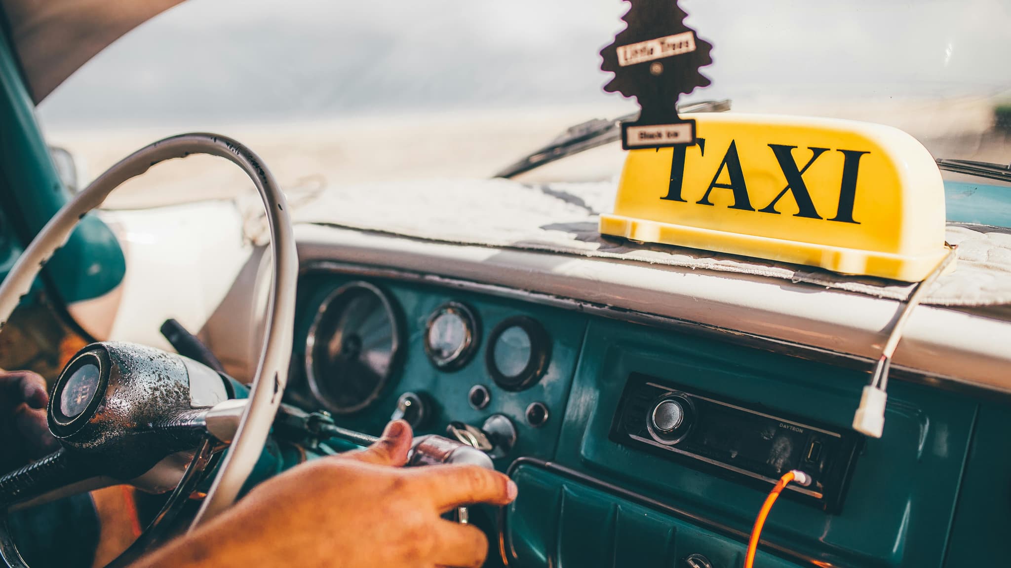 Book a Taxi in Weybridge for Fast & Comfortable Travel