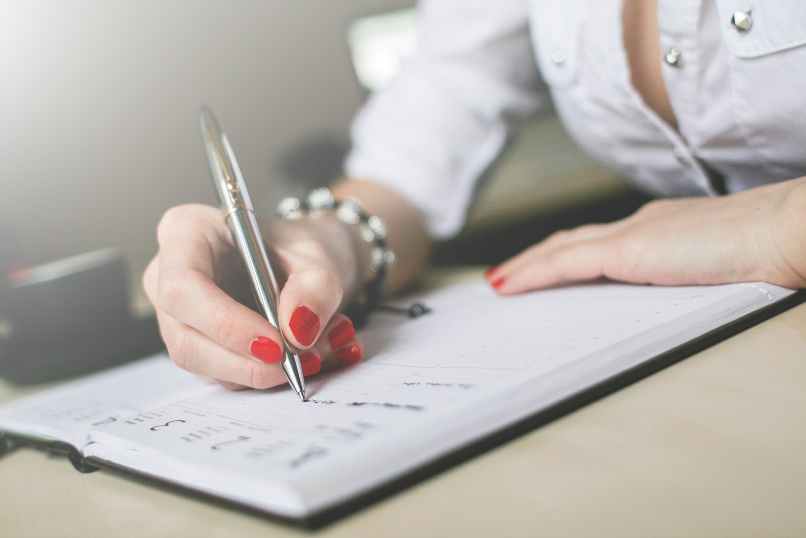How to Secure Federal and State Contracts for Your Business