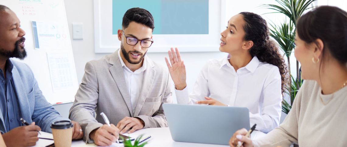 Why Fractional CMO Services Are the Smartest Move for Growing Companies