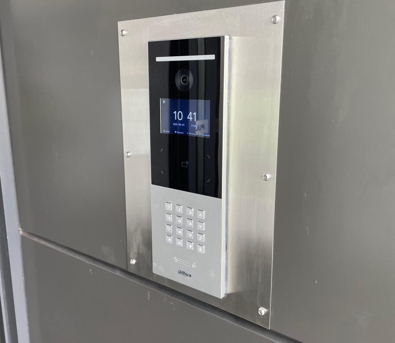 Upgrade Your Building with the Latest IP Apartment Intercom System by Farhd